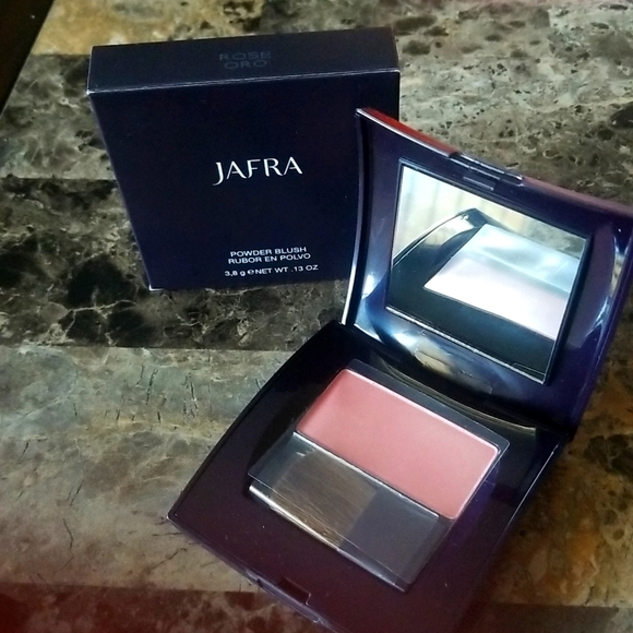 JAFRA Makeup Jafra Powder Blush Rose Oro Poshmark